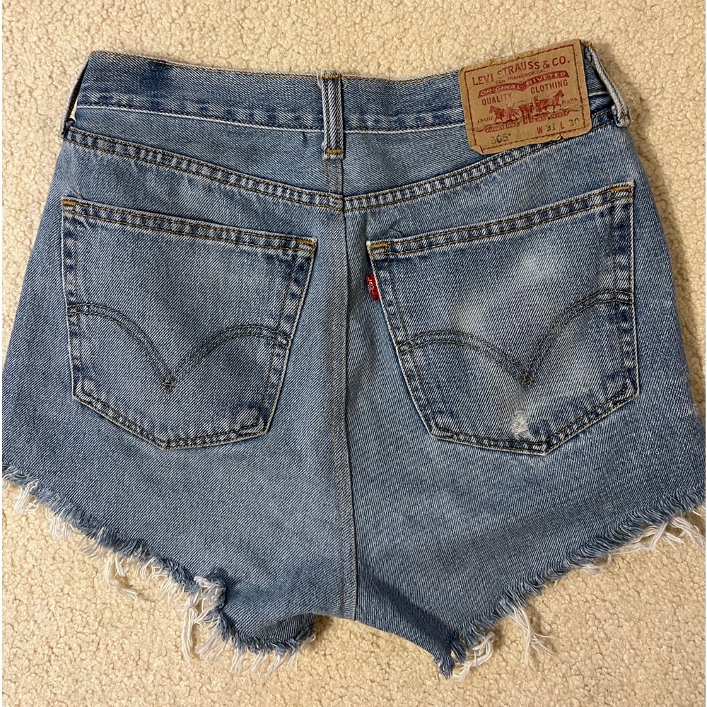 Levi’s jean shorts